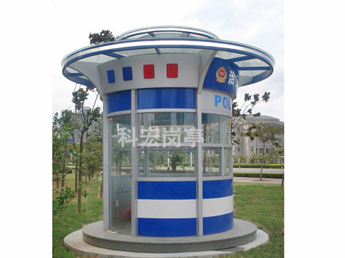 防彈崗?fù)?>?</div>防彈崗?fù)さ姆雷o能力基于 “材料抗沖擊 + 結(jié)構(gòu)抗穿透” 的雙重設(shè)計：<br>材料層面：采用防彈材料（如防彈鋼板、防彈玻璃、復(fù)合防彈材料），利用材料的高強度和韌性，抵御槍彈或爆炸破片的沖擊 —— 當(dāng)彈頭擊中時，材料通過形變吸收能量，阻止彈頭穿透或碎裂產(chǎn)生二次傷害。<br>結(jié)構(gòu)層面：各部件（墻體、門窗、頂部、底部）采用無縫拼接或加強連接（如焊接、防彈膠密封），避免存在防護薄弱點（如縫隙、邊角），同時整體結(jié)構(gòu)具備抗沖擊性（可承受一定程度的爆炸沖擊波或車輛撞擊）。<br>核心防護等級：需符合國際或國內(nèi)防彈標(biāo)準(zhǔn)，如：<br>國內(nèi)標(biāo)準(zhǔn)：《GA 668-2006 防暴防彈玻璃》《GA 423-2015 防彈復(fù)合鋼板》，分為 B 級、A 級、特級等（如 B 級可抵御 9mm 手槍彈，A 級可抵御 7.62mm 步槍彈）。<br>國際標(biāo)準(zhǔn)：美國 NIJ 0108.01（防彈等級 Ⅰ 至 Ⅳ）、英國 BS 5051 等，根據(jù)防護槍彈類型（手槍、步槍、狙擊步槍）劃分等級。<br><br><br>
	</div>

    <div style=